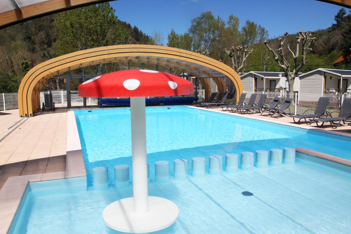 Camping La Clé des Champs - Housity