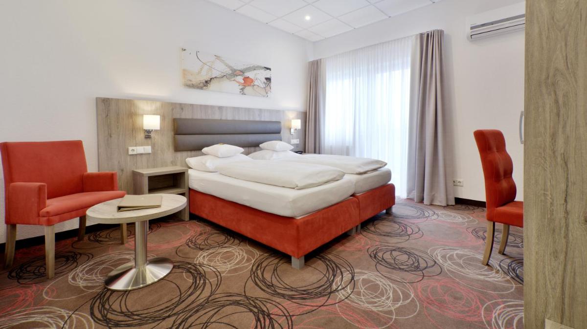 Hotel Engelhorn - Housity