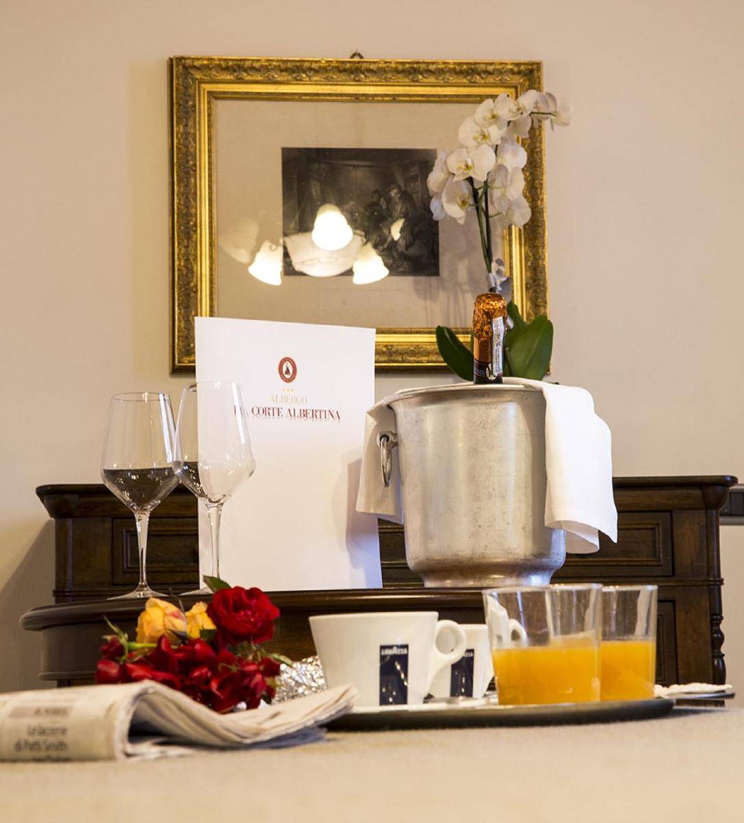 Albergo La Corte Albertina - Housity