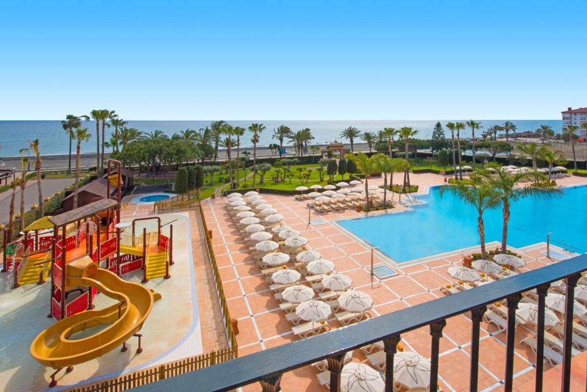 Piscina en o cerca de Iberostar Waves Málaga Playa