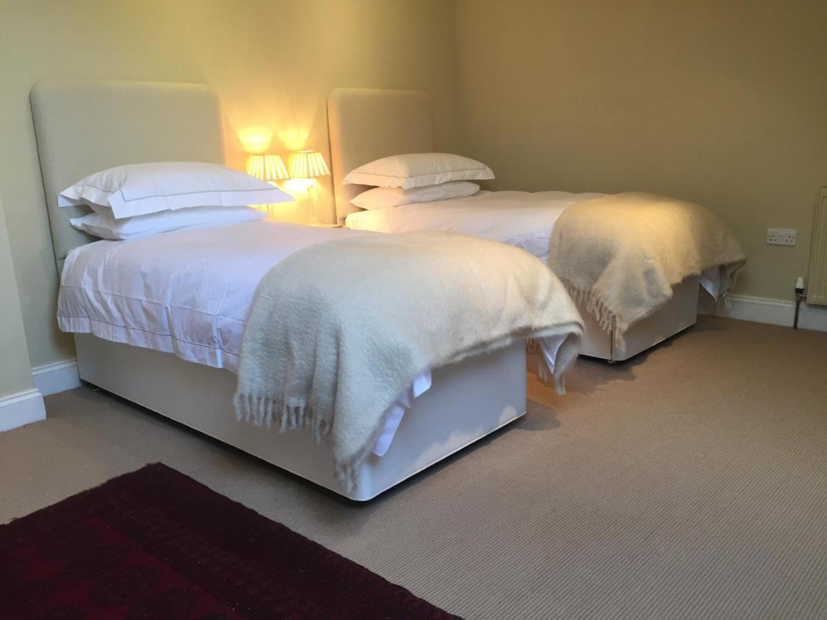 Mulberry Barn - Housity
