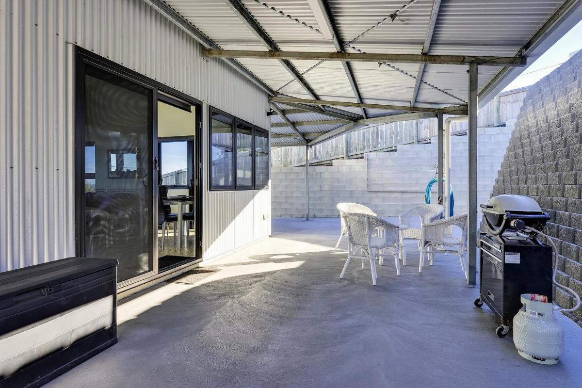 Park Beach Retreat - Housity