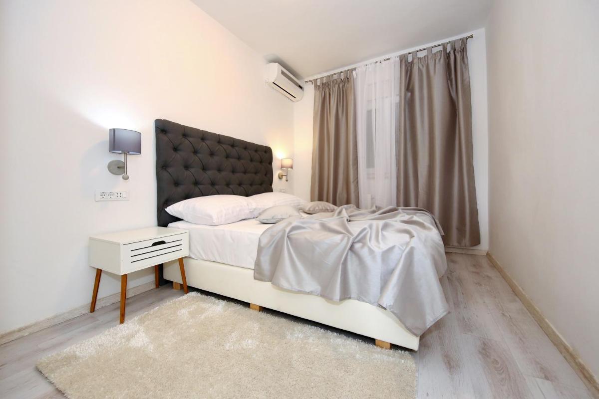 Apartments Maruna Self check-in - Housity