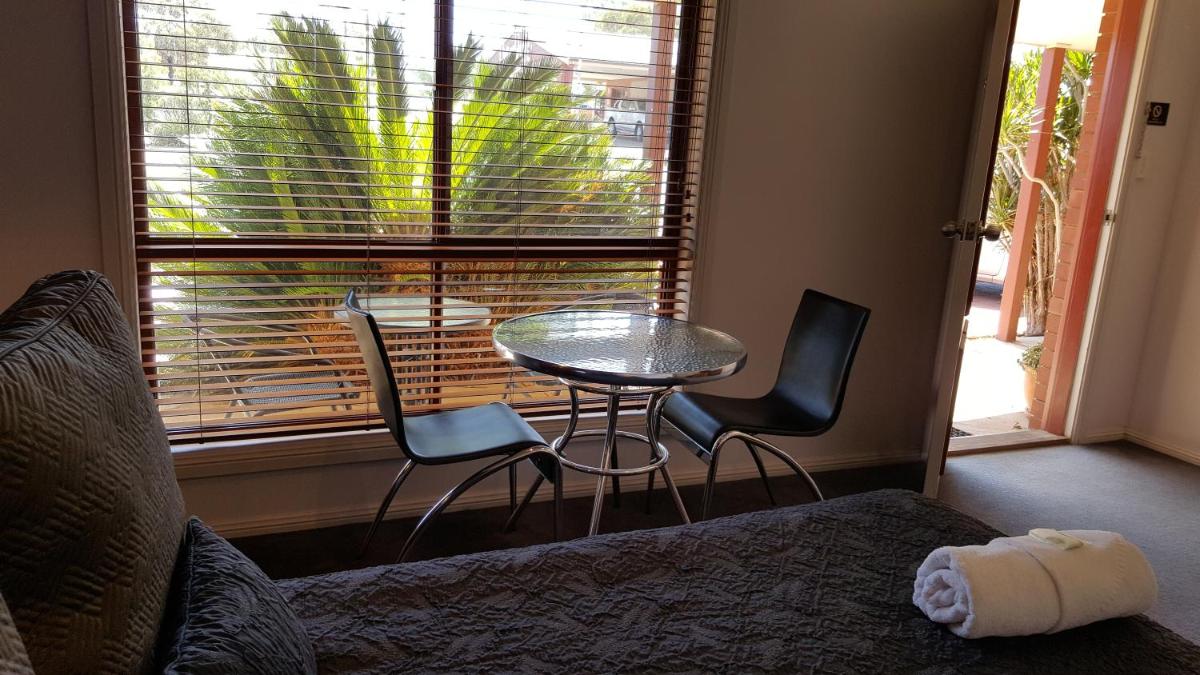 Suitetrails - Gateway Motor Inn - Self Check-In