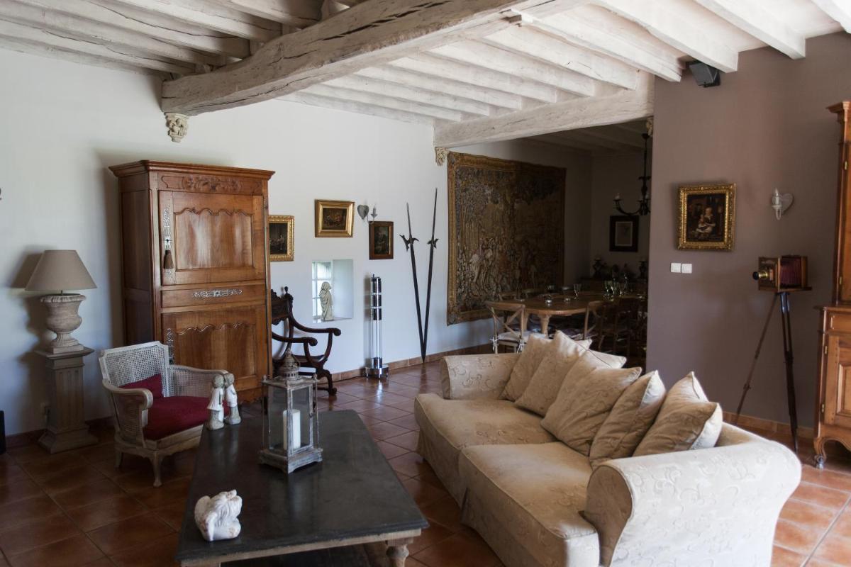 Les Jarrieres - Housity