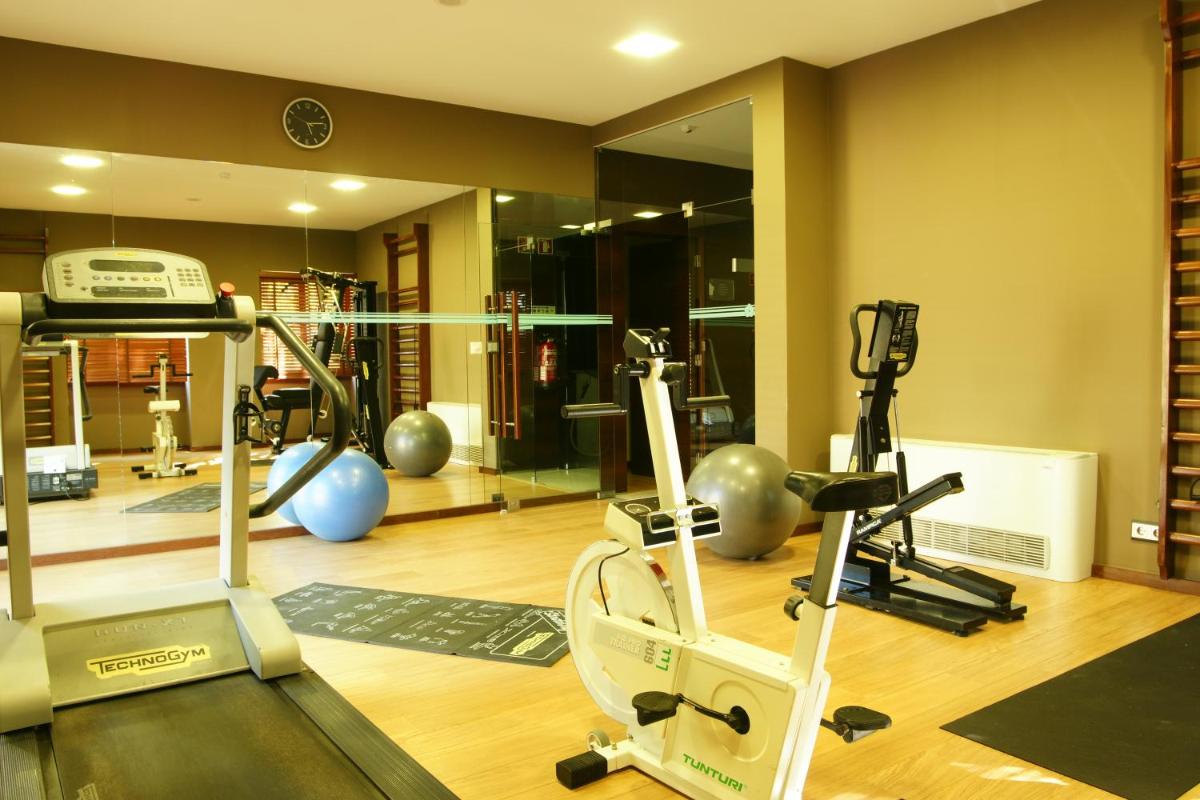 O centro de fitness e/ou as comodidades de fitness de Your Hotel & Spa Alcobaça