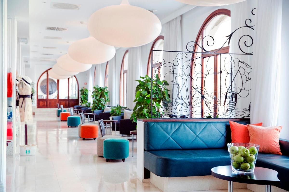 Zona de estar de Hotel Esplendido