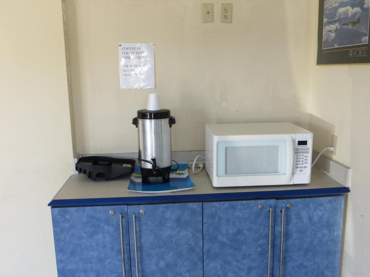 Budget Inn - Housity