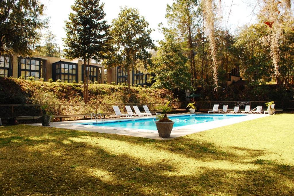 The Inn at Middleton Place - Housity