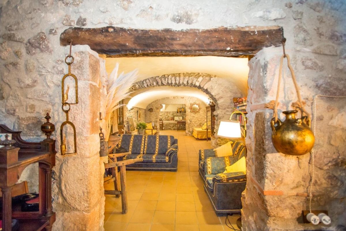 Turismo Rural Can Massot - Housity