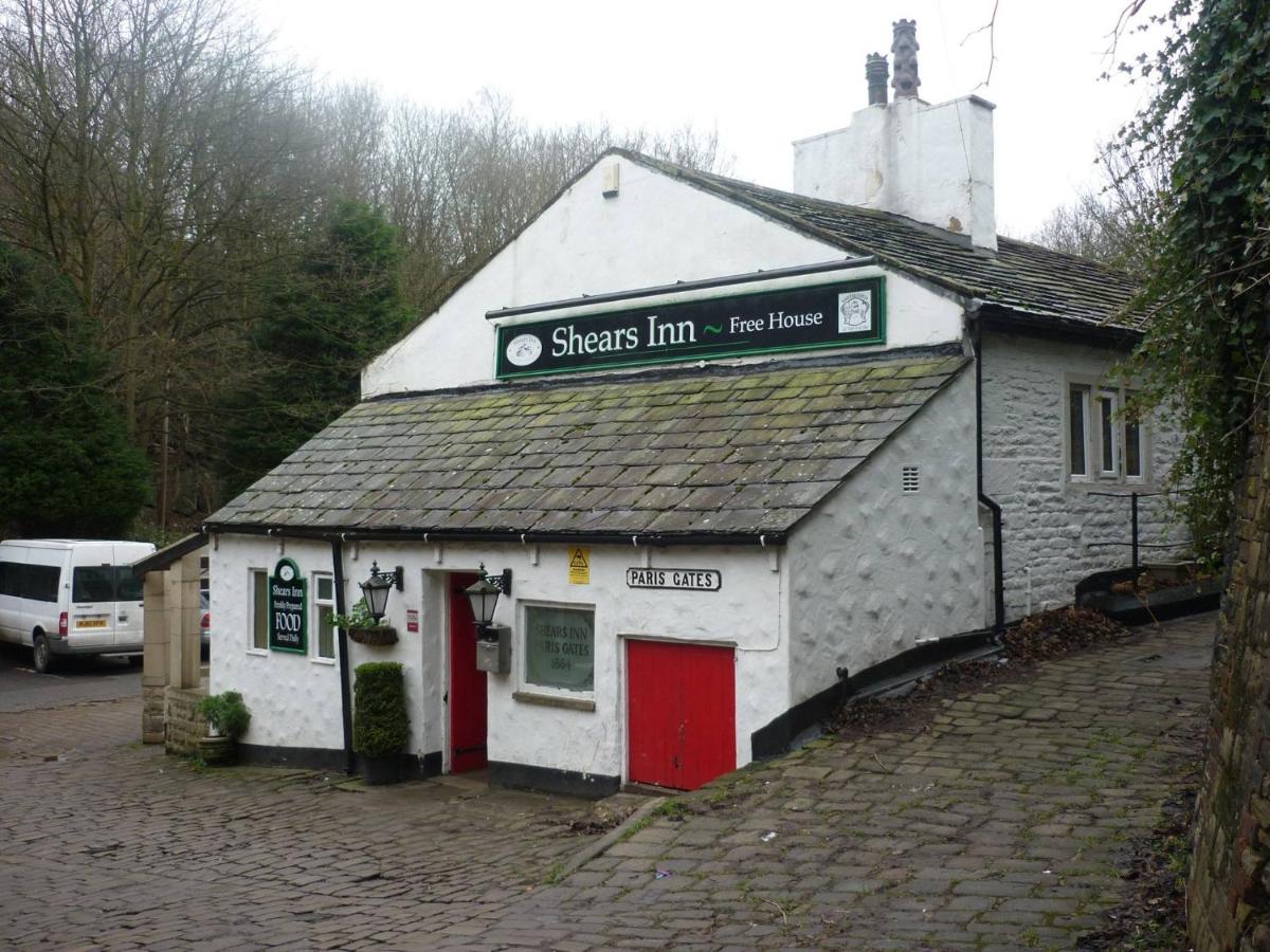 Shears Inn - Housity