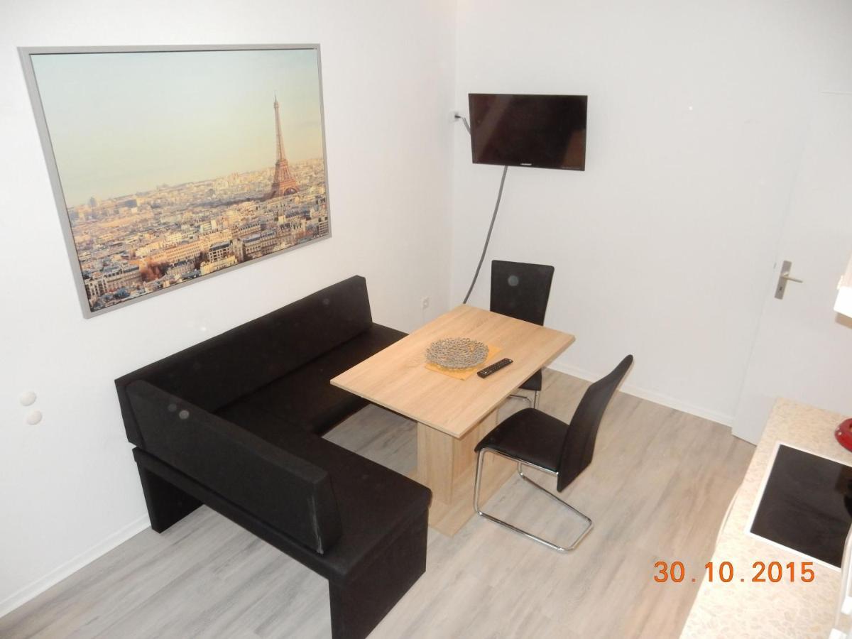 Pension Harleshausen - Housity