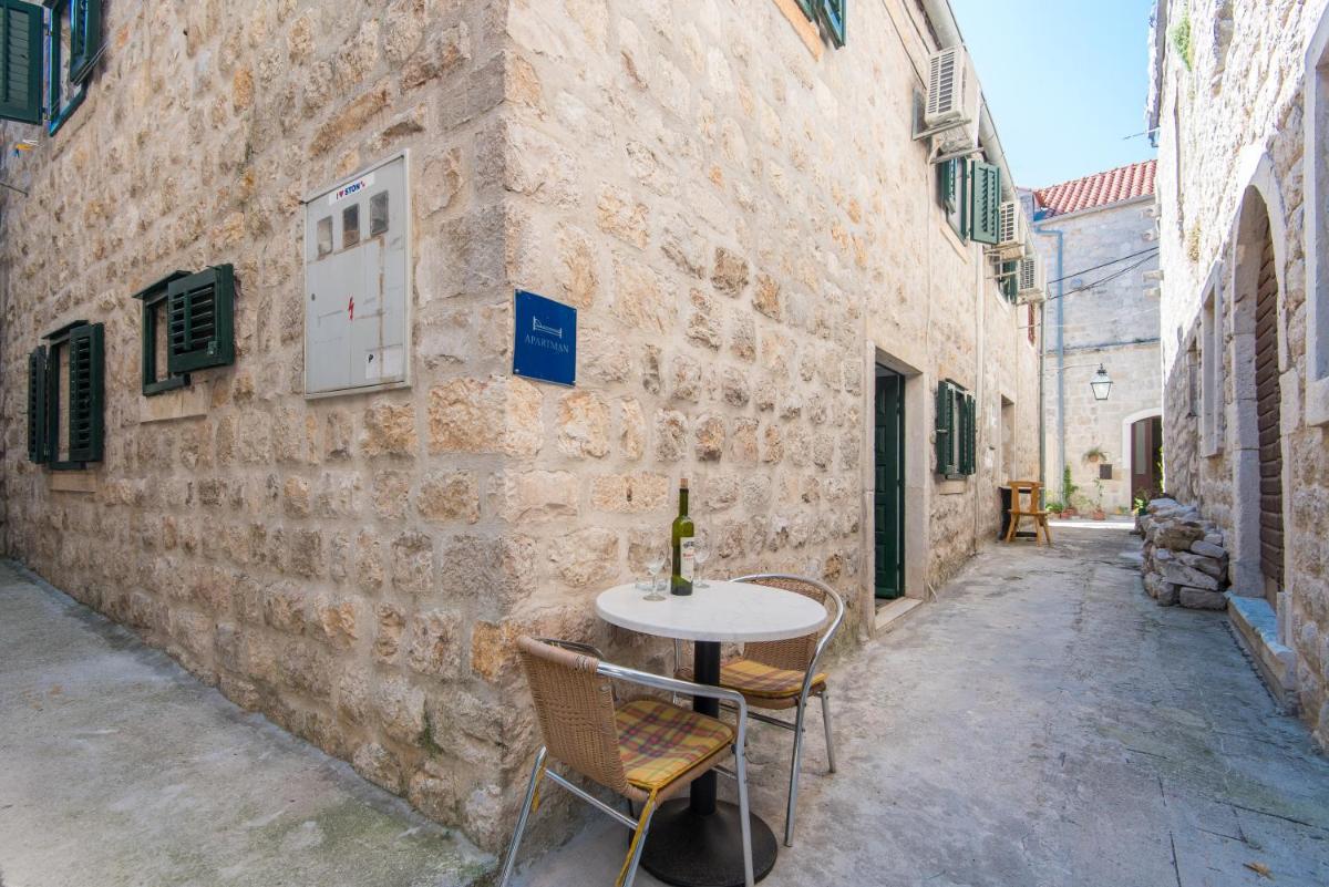 Apartments RGETO - Housity