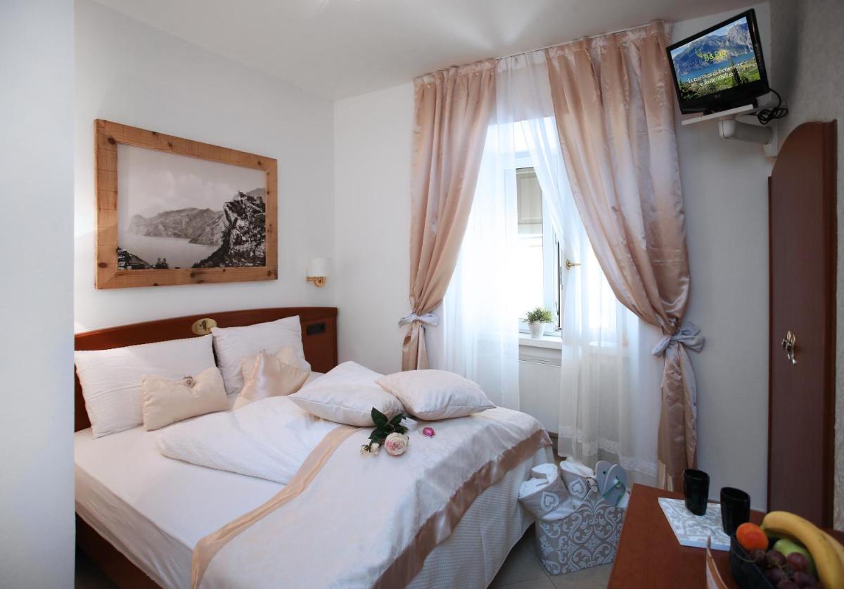 B&Bio Garda Ulivi - Housity