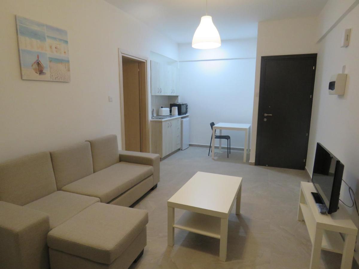 Suitetrails - Polyxeni Hotel Apartments