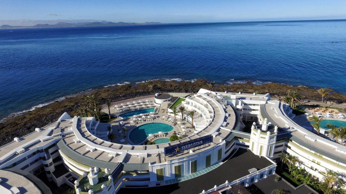 Piscina en o cerca de Iberostar Selection Lanzarote Park