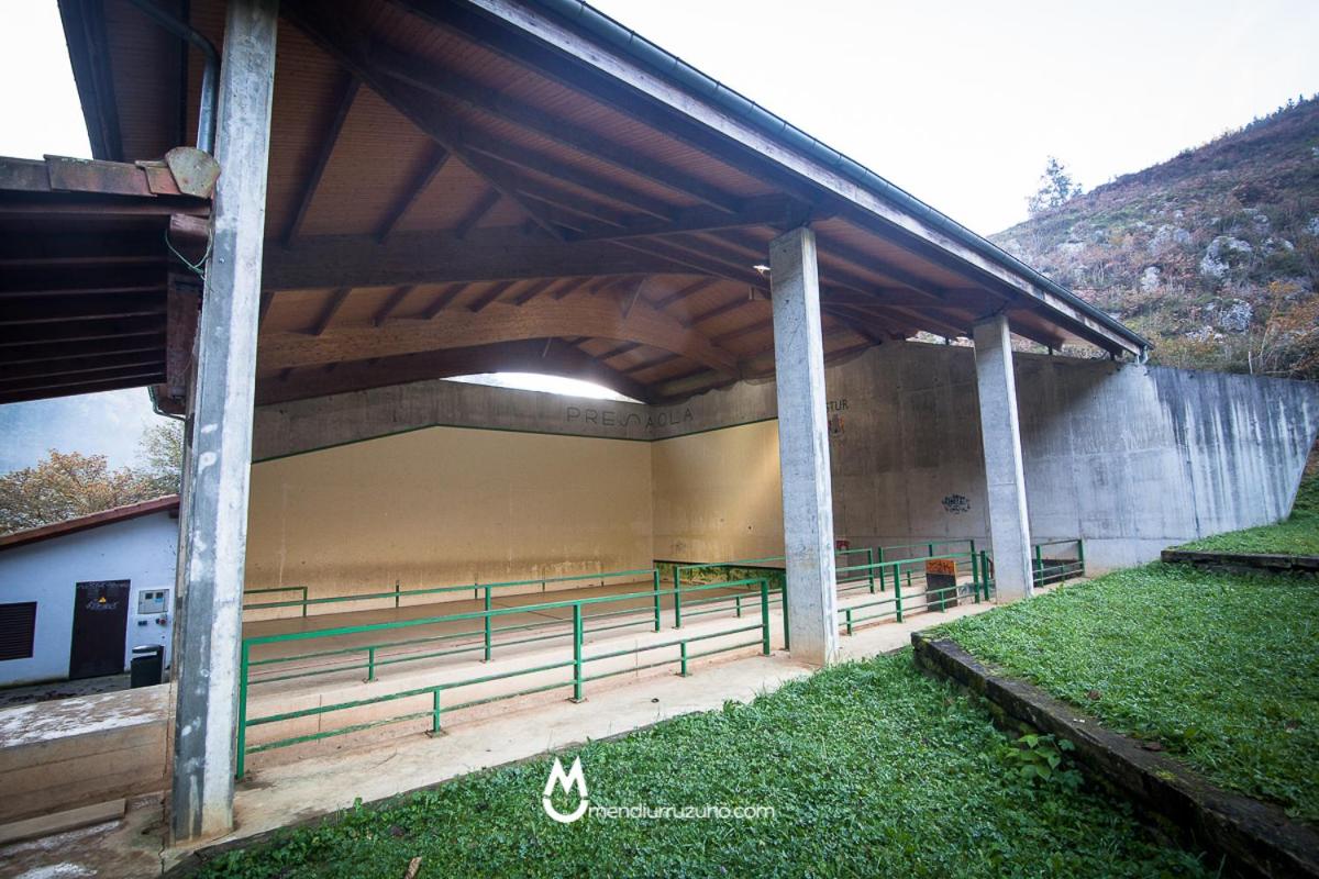 Casa Rural Eleizondo Haundia - Housity