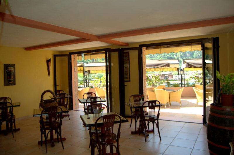 La Calypso - Housity
