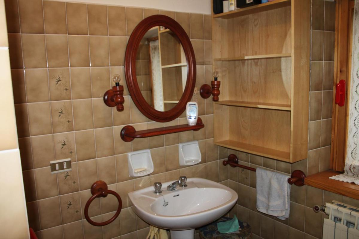 Comodo alloggio a Serina - Housity