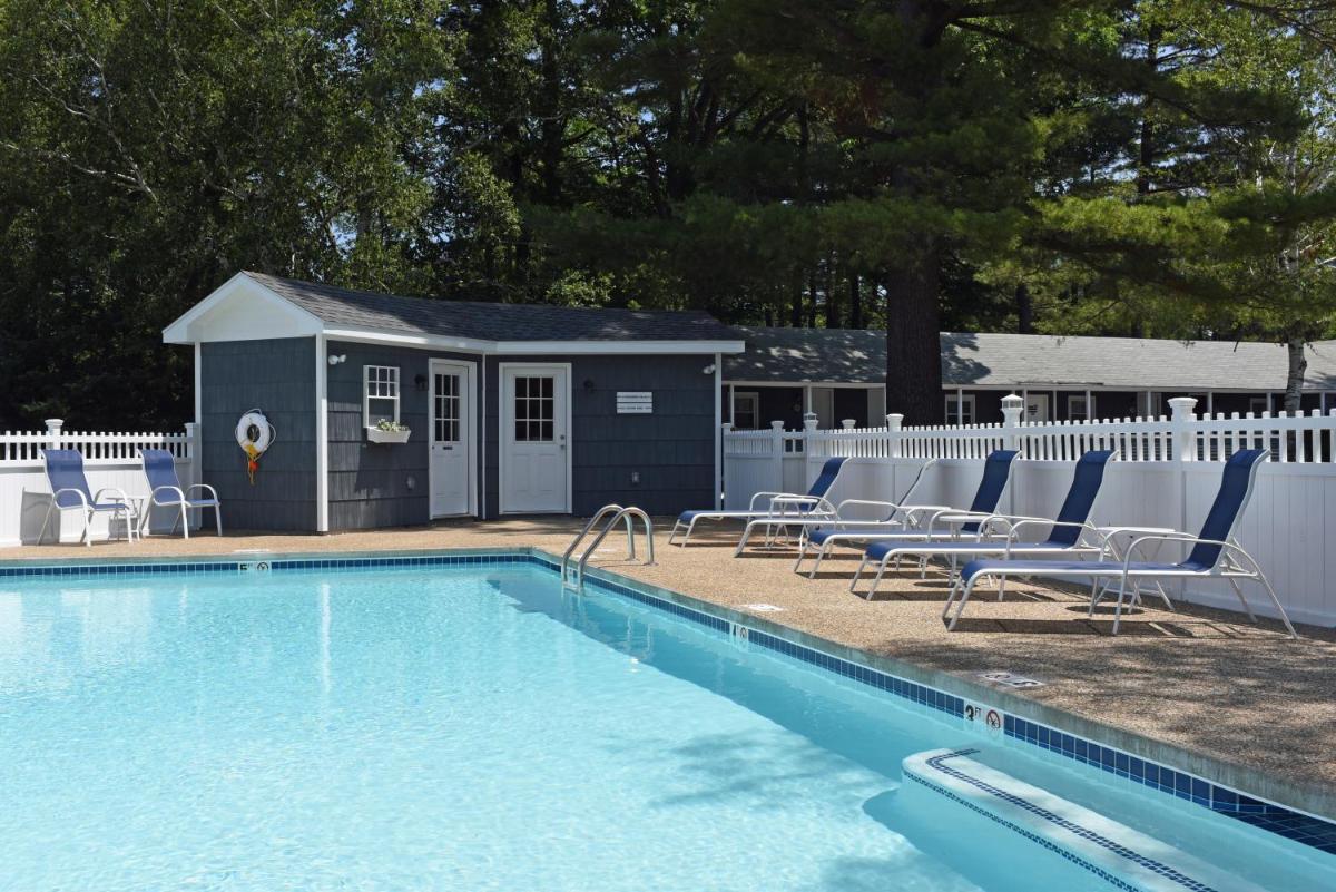 Kittery Inn & Suites - Housity