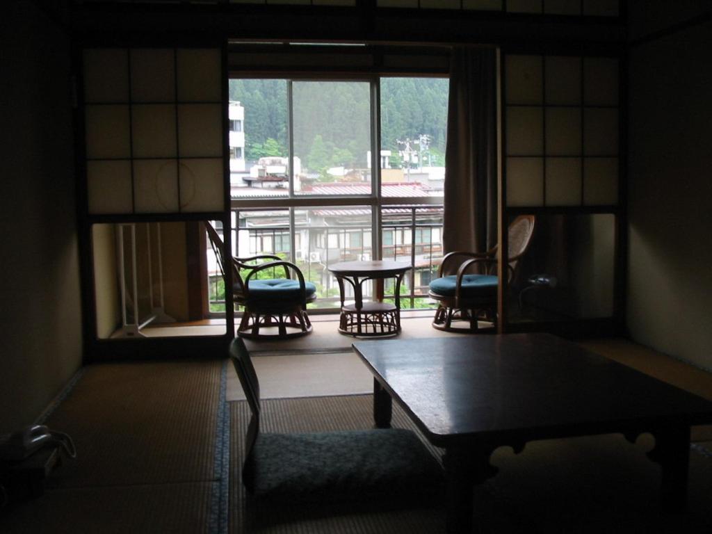 Miharaya Ryokan - Housity