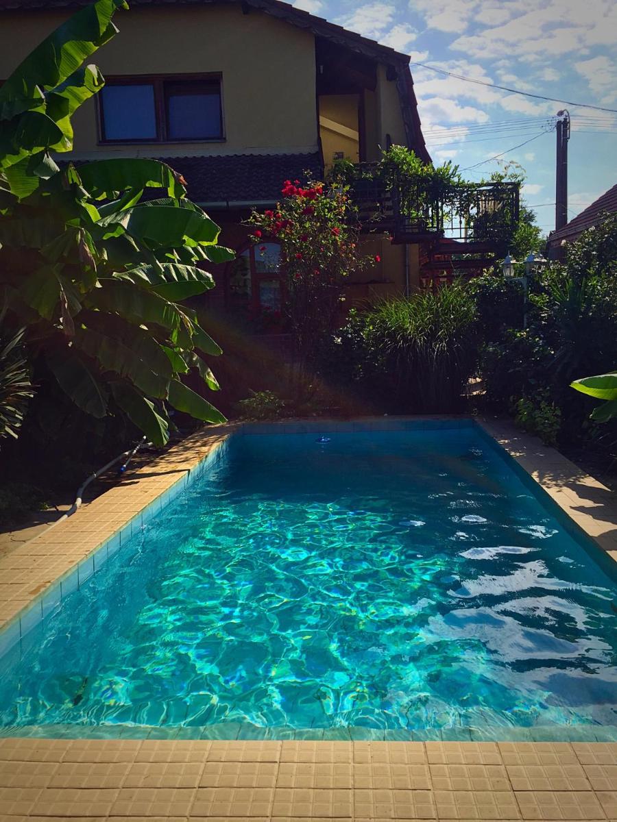 Villa Negra Motel - Housity