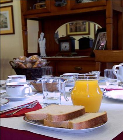 Hostal Alfonso - Housity