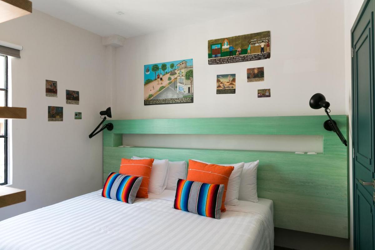 La Palomilla Bed & Breakfast - Housity