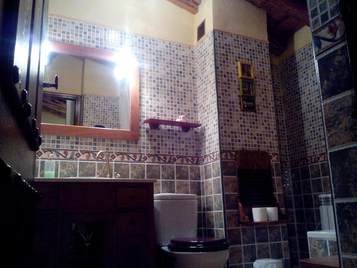 Casa rural Isabel y Fernando - Housity