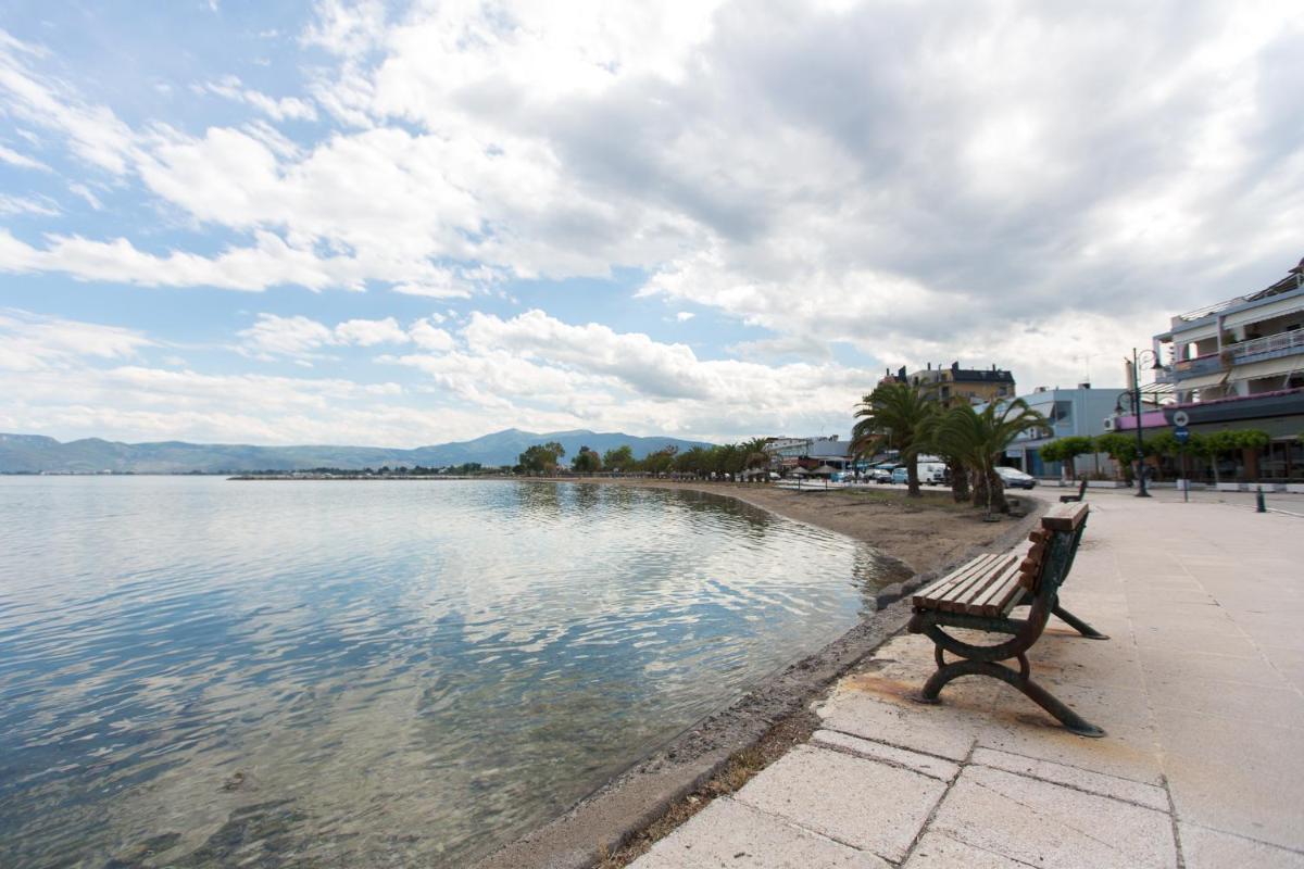 Hotel Akti - Housity