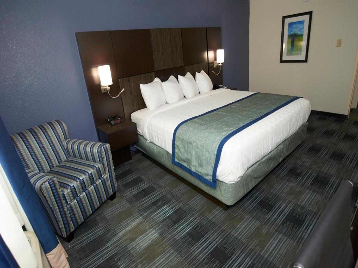 Falmouth Inn - Housity