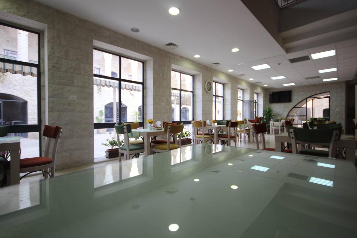 Khan Alwakala Hotel - Housity