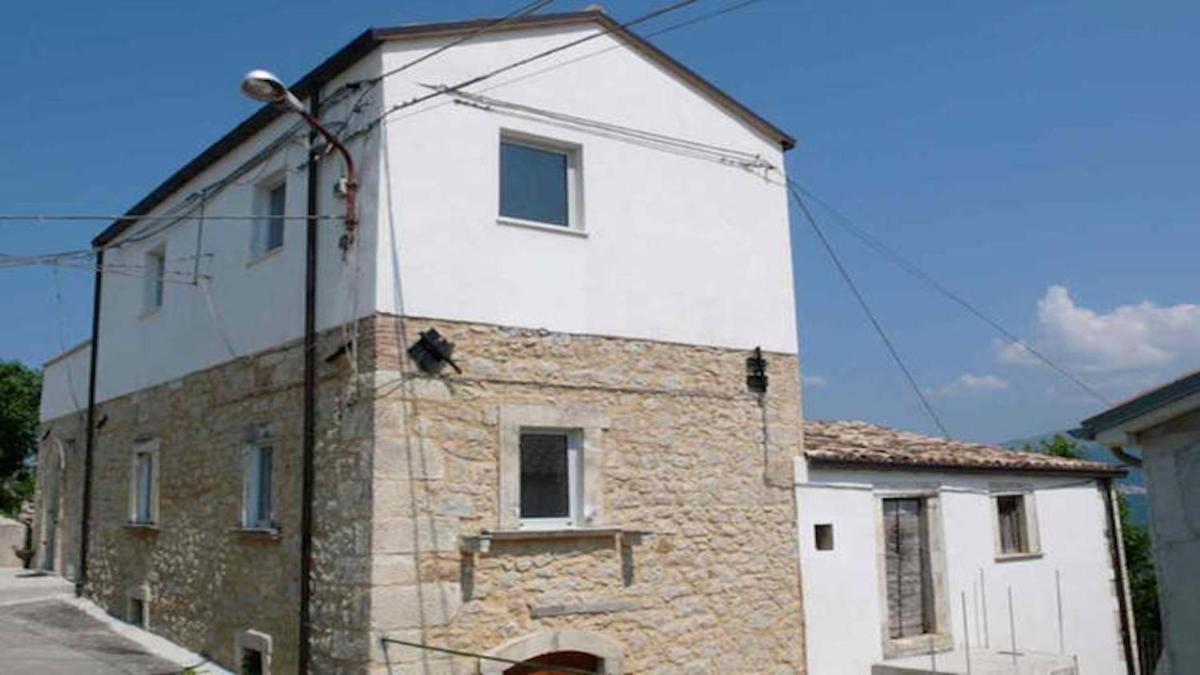 Casa Elvira Basilico - Housity