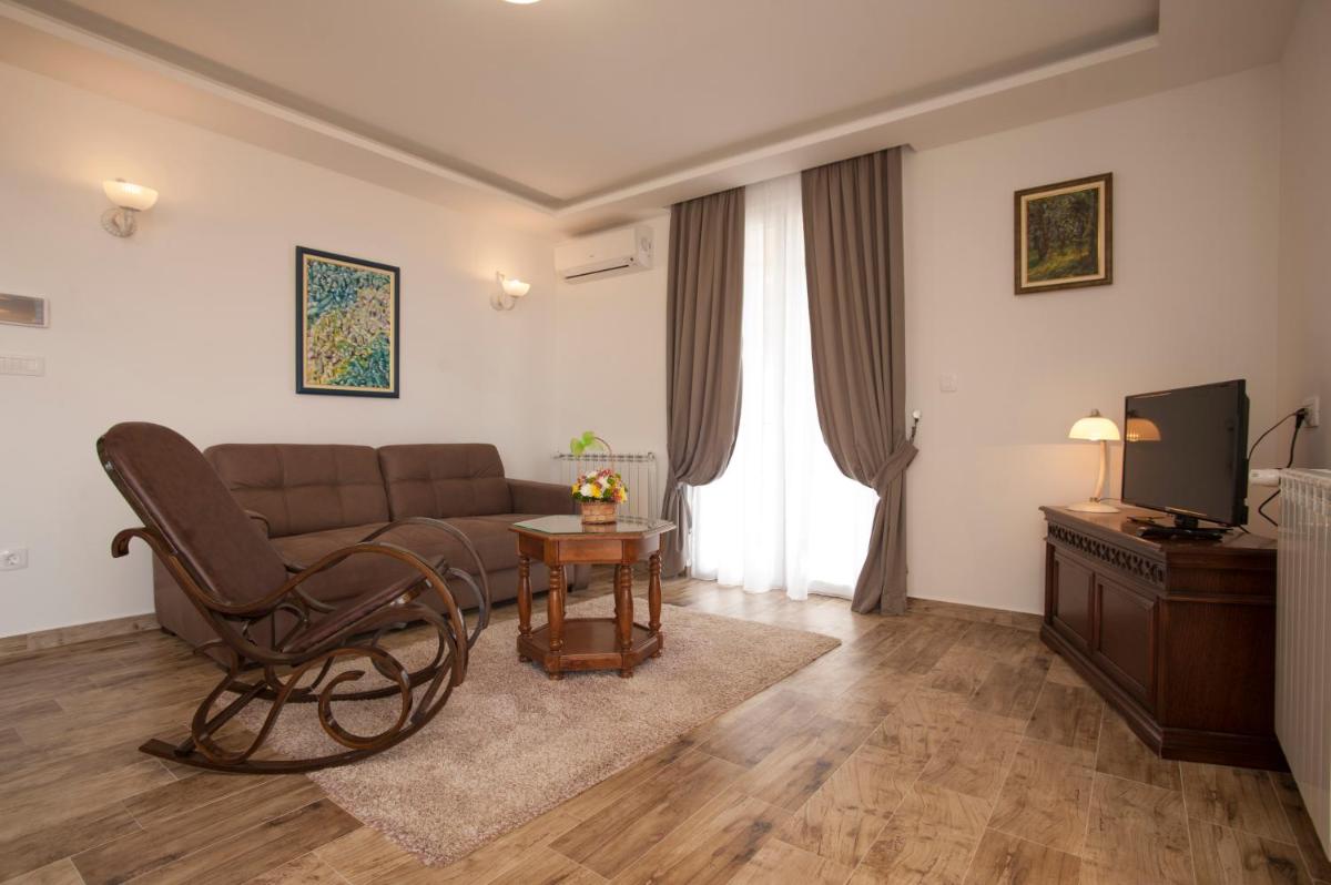 Guest House Medin - Housity
