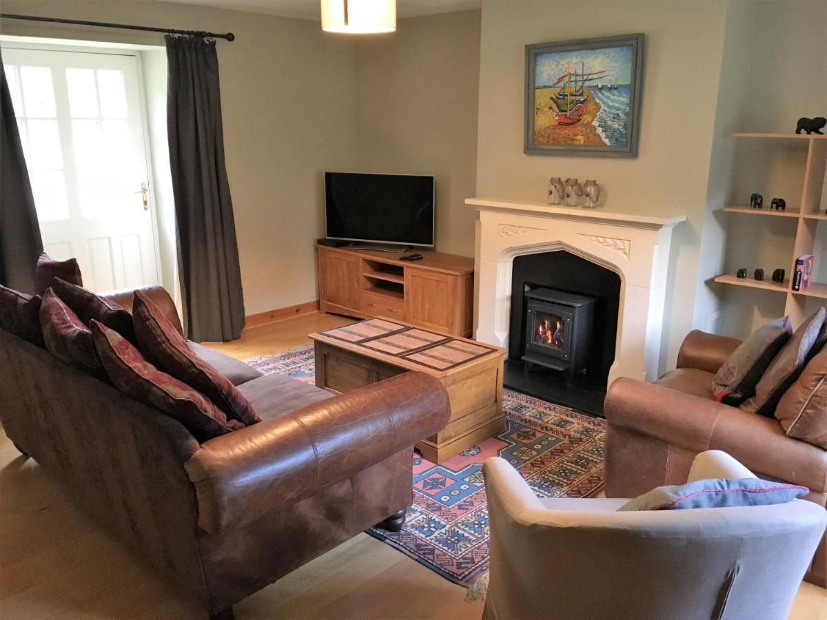 Dunnottar Woods Cottage - Housity