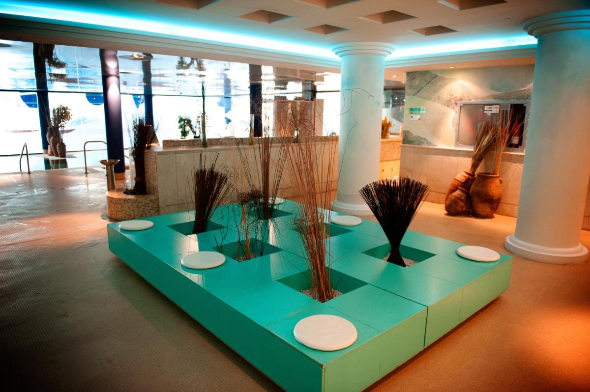 Imagen de la galería de Hotel Torresport, en Torrelavega