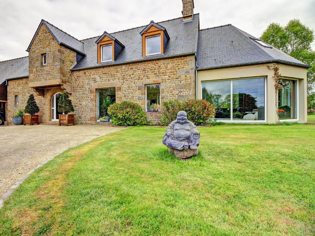 Le bouddha du lac - Housity