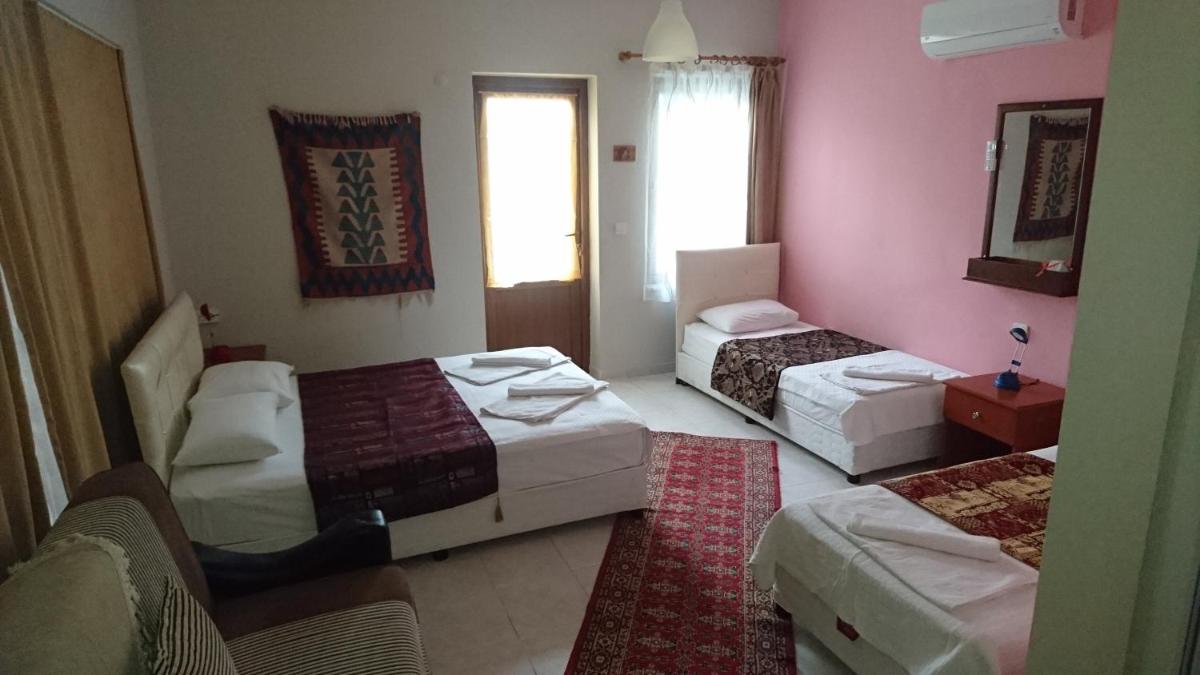 Sirius Hotel - Housity