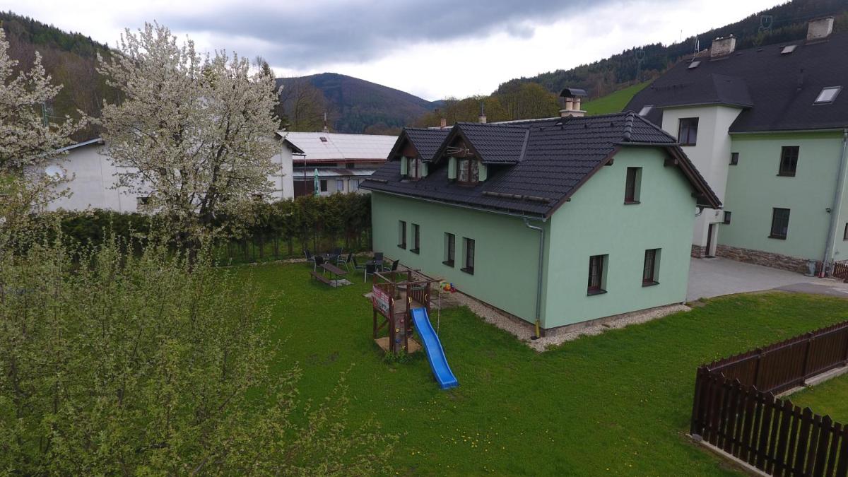 Apartmánové ubytování v Koutech - Housity