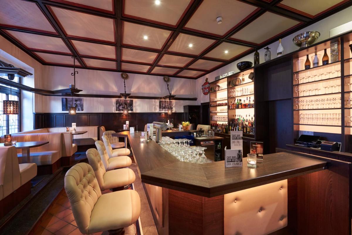 Dom Hotel - Housity