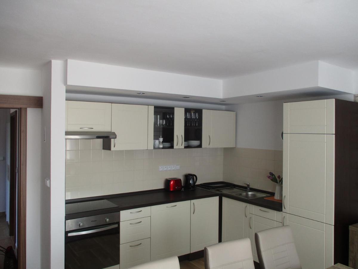Penzion Milada - Housity