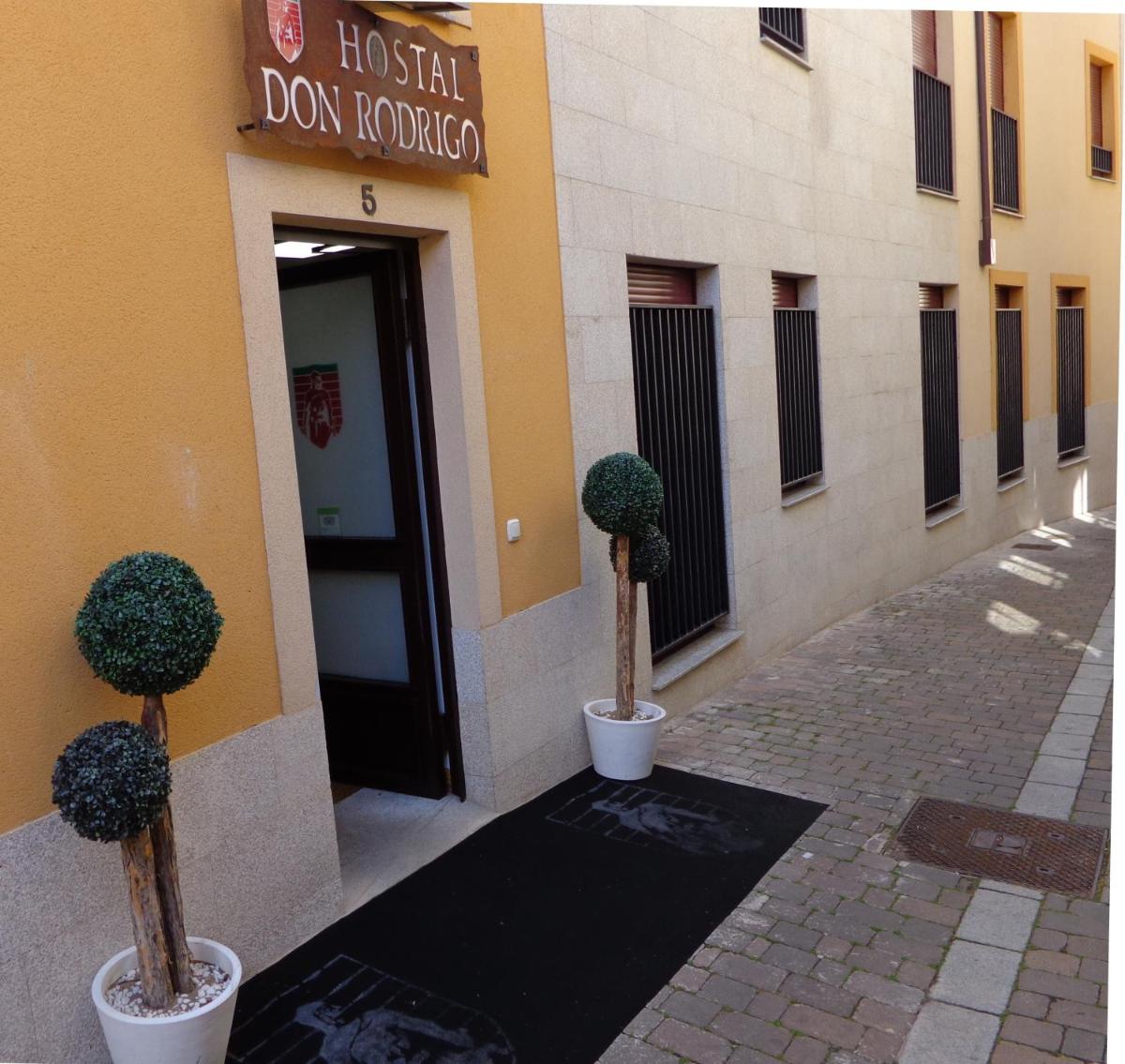 Hostal Don Rodrigo - Housity