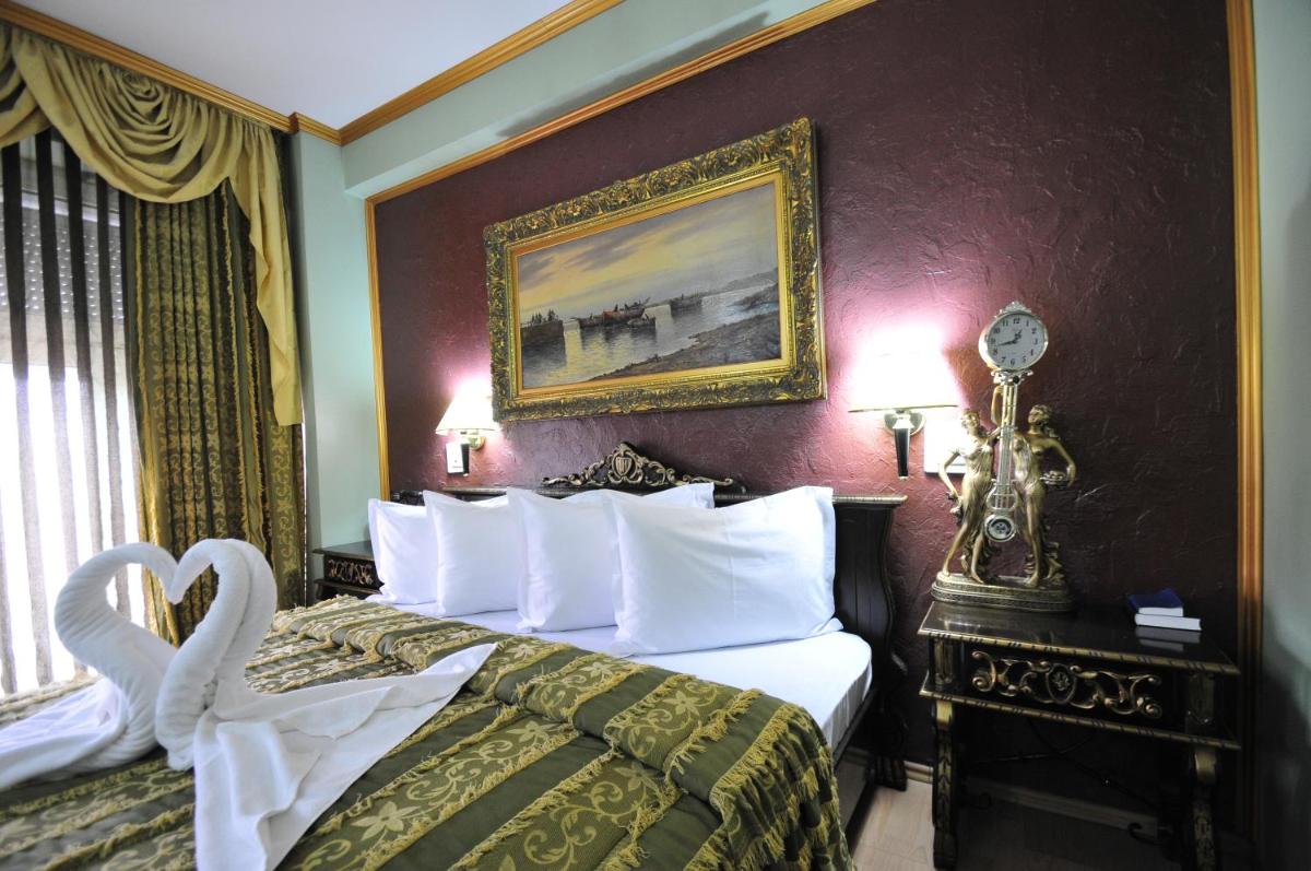 Ambassador Hotel - Housity