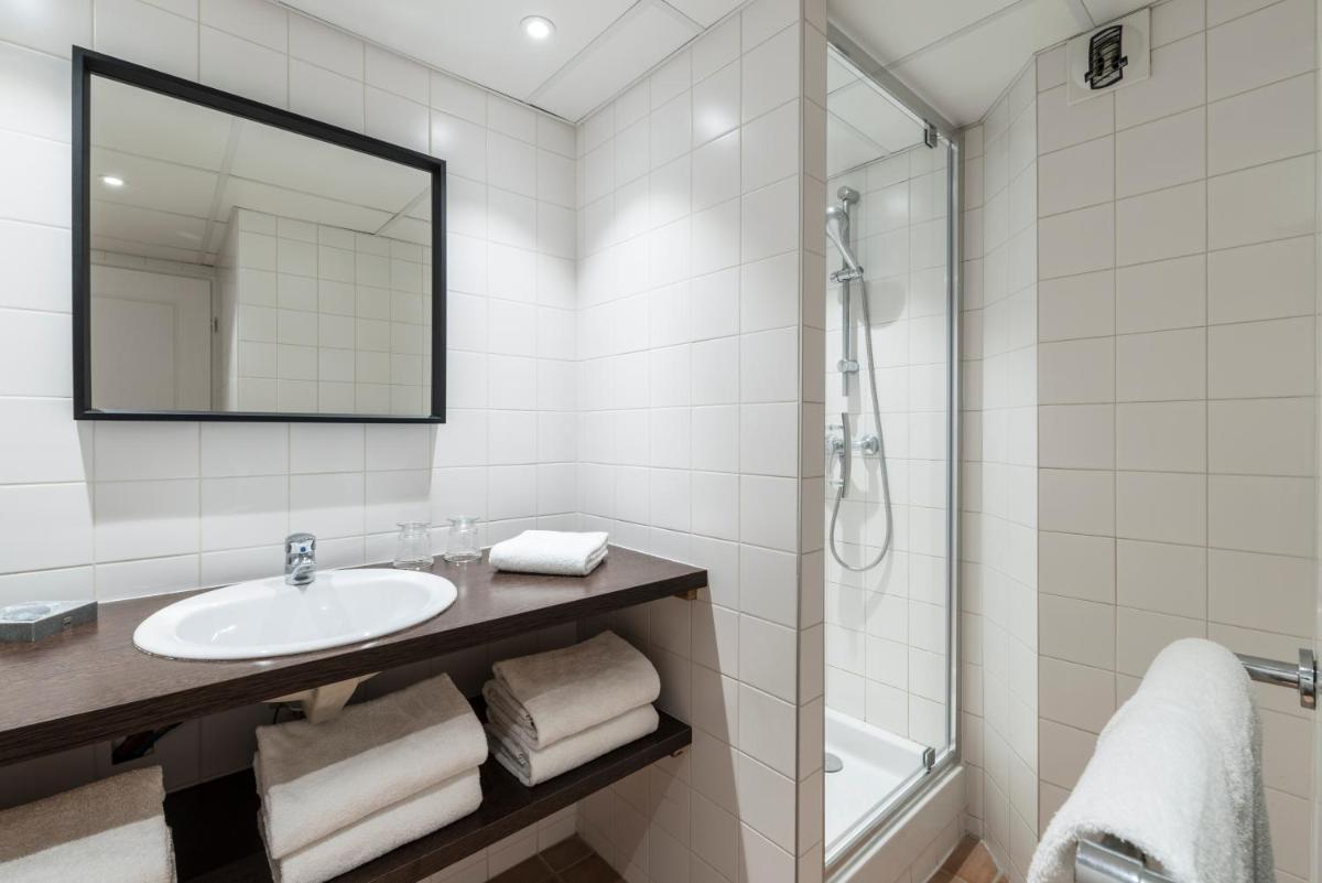Salle de bains dans l'établissement La Résidence du Bailli