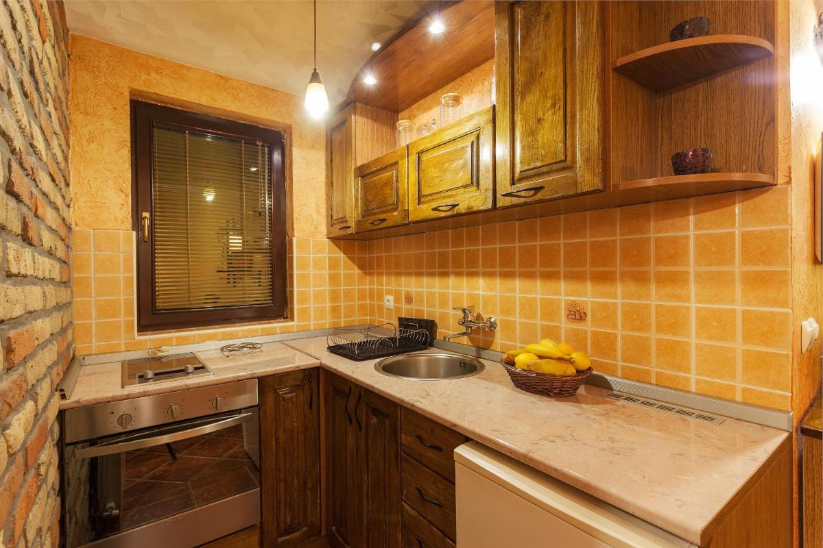 Guest House Vila Bajka - Housity
