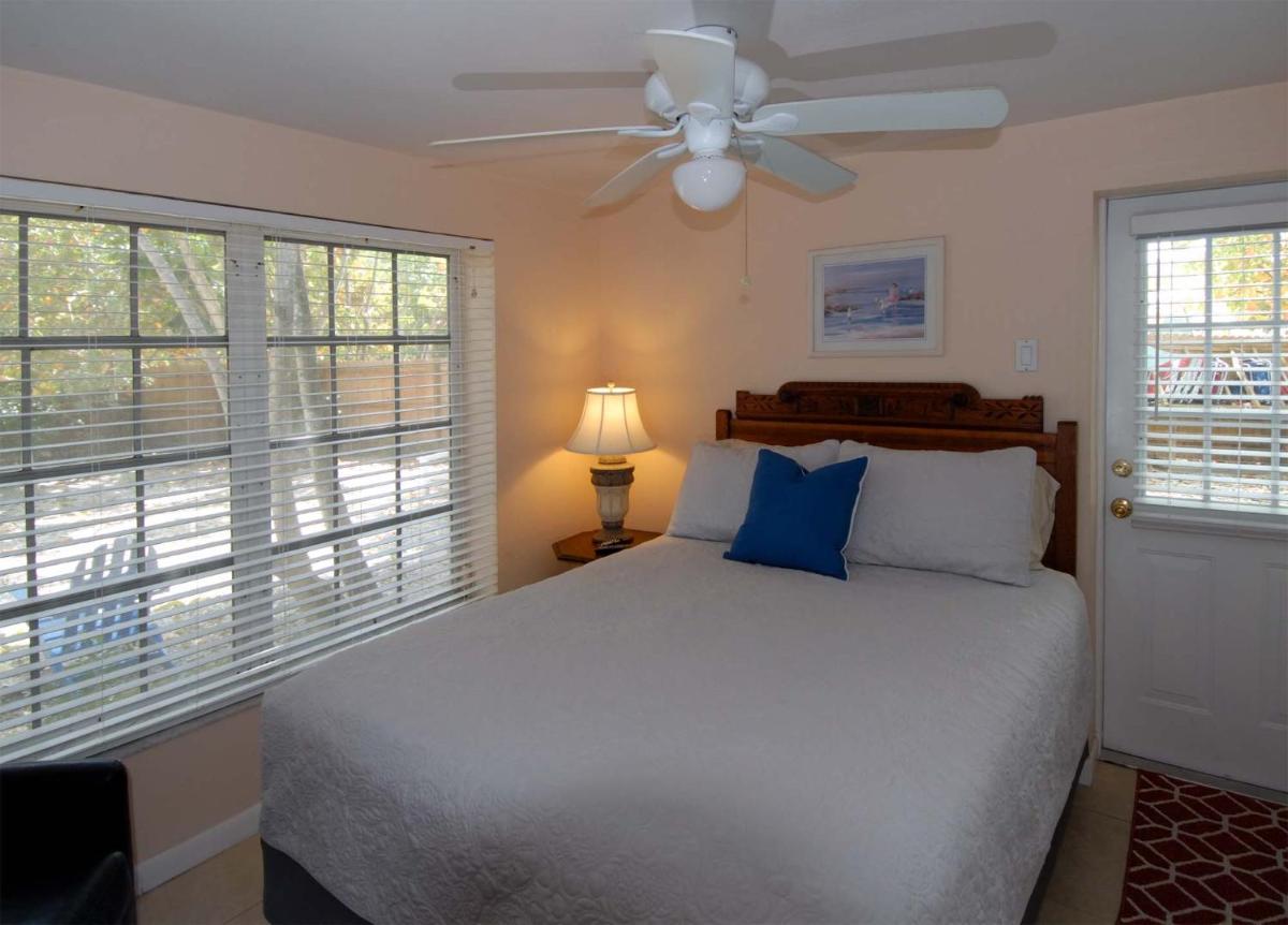 Seahorse Cottages - Adults Only - Housity