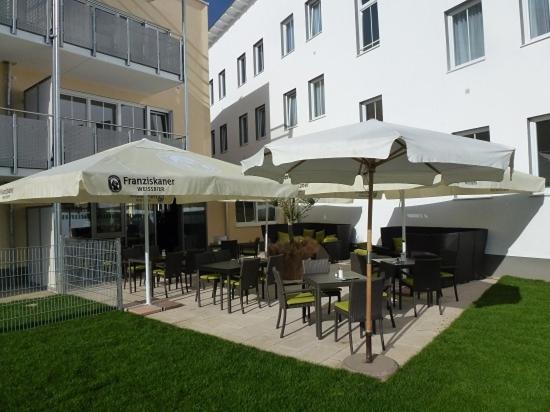 Hotel und Cafe Paso - Housity