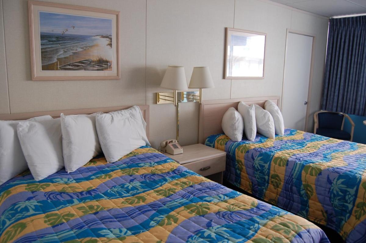 Thunderbird Beach Motel - Housity