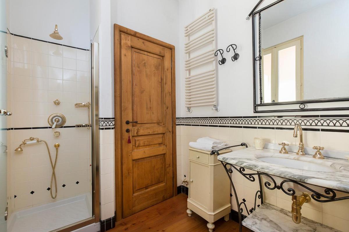 Villa Elisette by Impero House - Housity