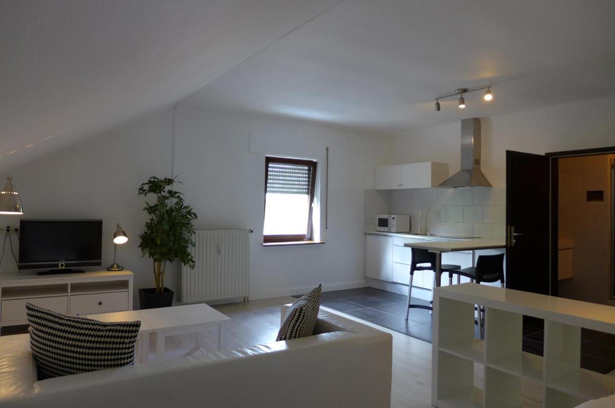 B&B Pommerloch - Housity
